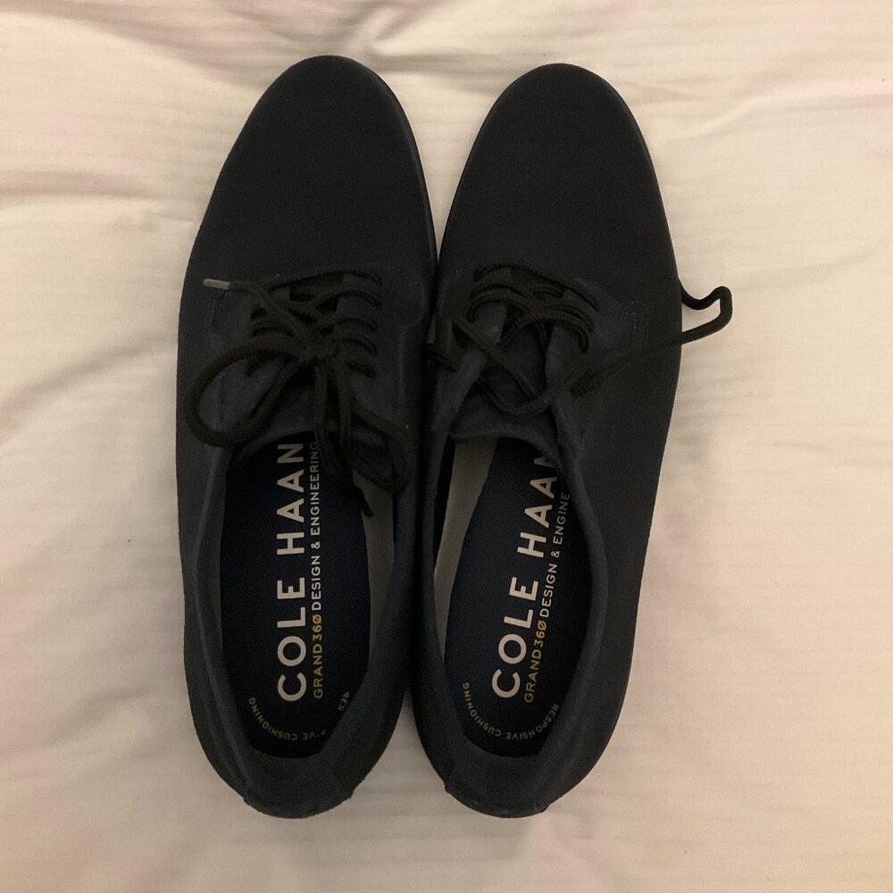 Men's Grand Ambition Postman Oxfords Size 10 1/2 Color: Blueberry-Black-Orion